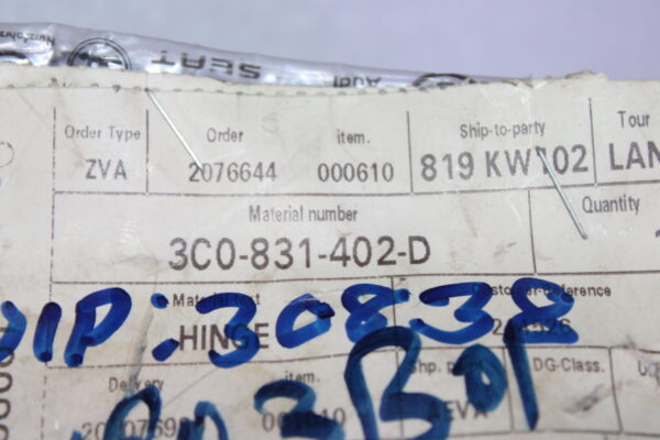 Volkswagen Door Hinge 3C0831402D