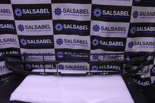 Audi A8 Closing Element Lower Centre 4N0807683