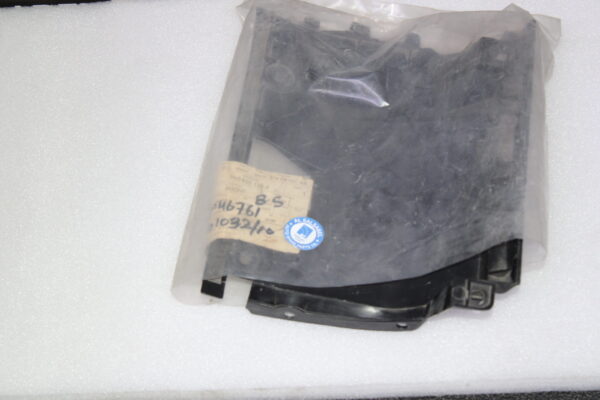 Volkswagen Bracket For Vehicles With Rear Lid 7H0807130A
