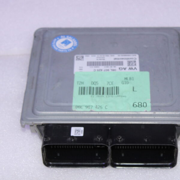 AUDI CONTROL UNIT 06L907425C