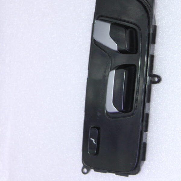 BMW X5 SERIES G05 SWITCH SEAT ADJUSTMENT REAR COMP LEFT 61319861513
