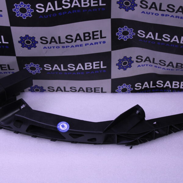 AUDI Q3 MOUNTING FOR MAIN BEAM HEADL RIGHT 8U0805608A