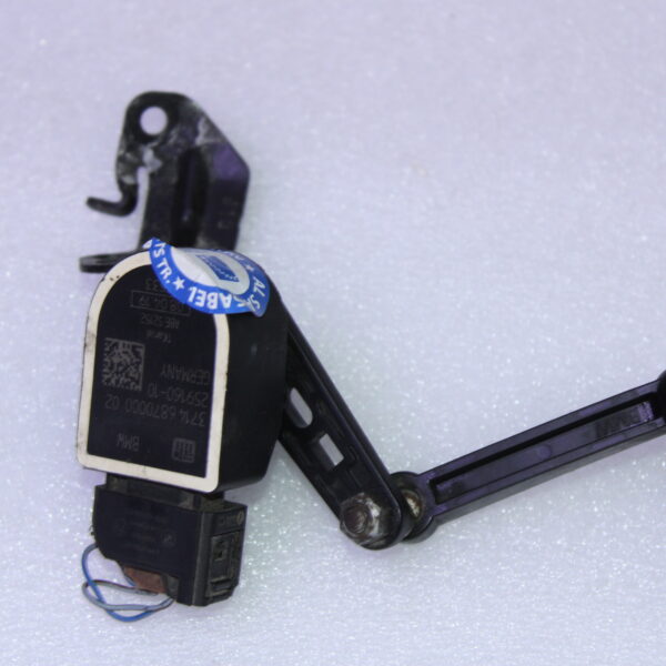 BMW 2 SERIES F44 LEVEL SENSOR 37146870000
