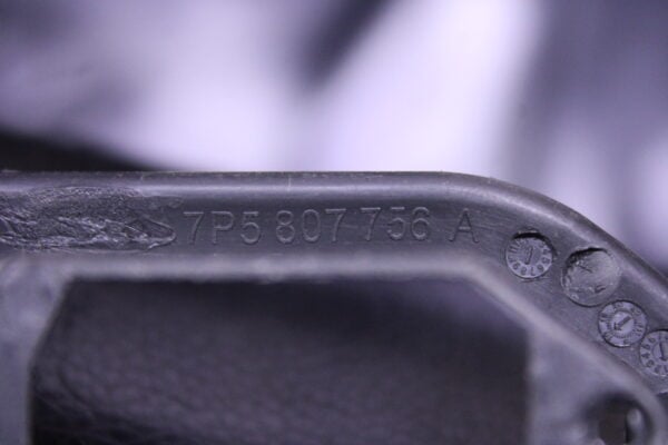 Porsche Cayenne Gts Headlight Washer Nozzle Bracket 7P5807756A