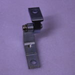 VOLKSWAGEN DOOR HINGE 7L0831402C
