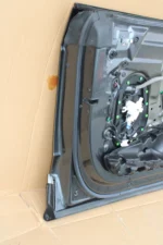 Lamborghini Urus FRONT DOOR COMPLETE LEFT 4ML831051A