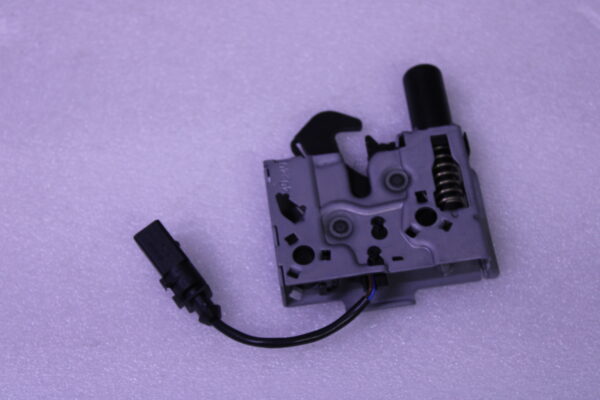 Porsche Macan Lock Front 95B823509B