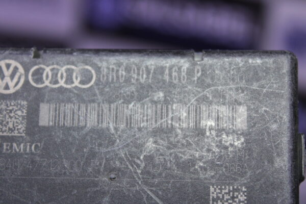 Audi A4 Diagnosis Interface For Data Bus 8R0907468P