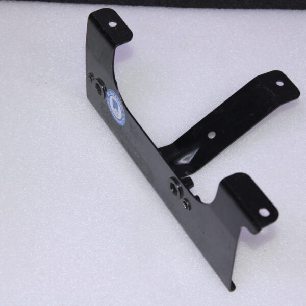VOLKSWAGEN RETAINING BRACET 3C8881286