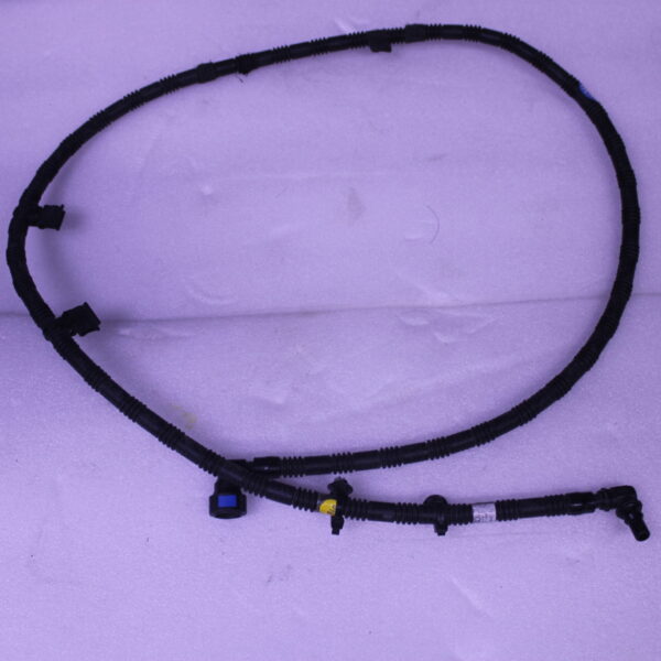 AUDI A8 PIPE 4N0955667