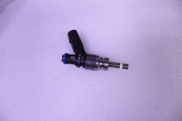 Volkswagen Control Valve Camshaft 04E906455