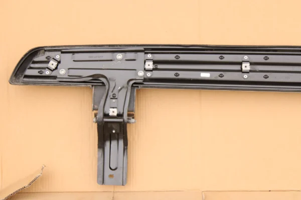 Lamborghini Urus Running Board Left 4M0071065