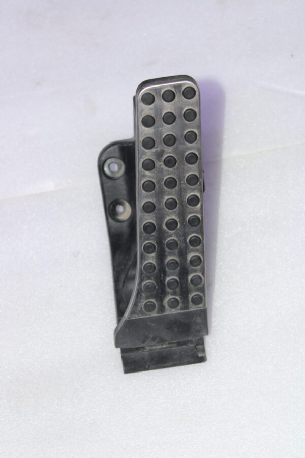 Mercedes Benz Glc63 Amg Accelerator Gas Throttle Pedal 2533000104