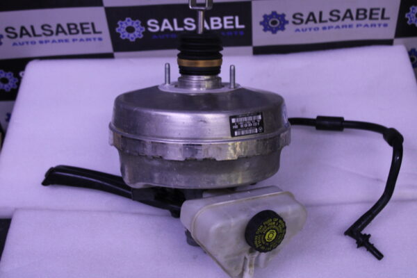 Mercedes Brake Booster Master Cylinder 2224300330