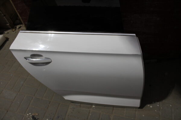Audi Door Rear Right 8W8833052
