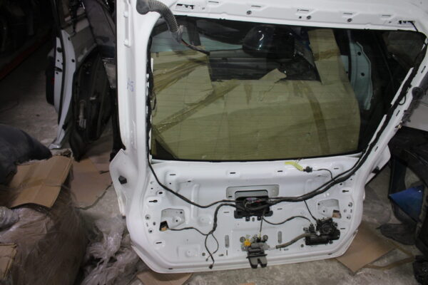 Audi Rear Dicky 8W8827025C