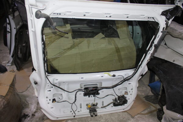 Audi Rear Dicky 8W8827025C