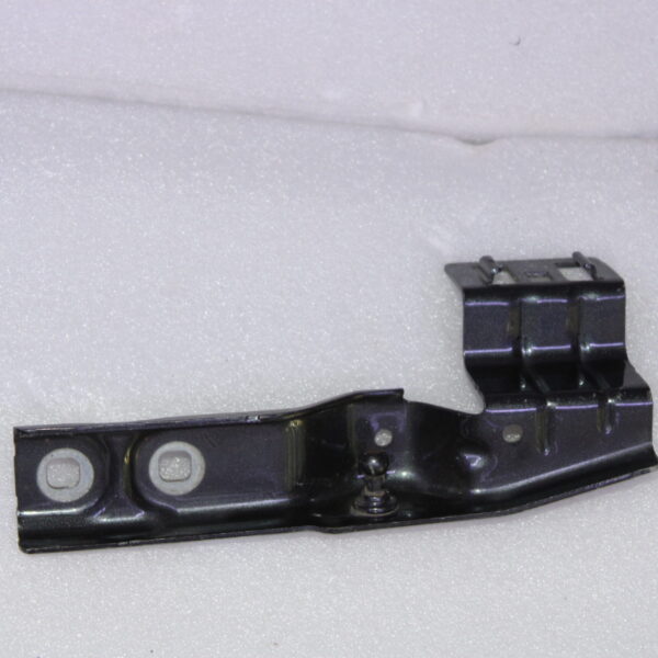 BMW X2 SERIES F39 HOOD RIGHT LIFT CYLINDER SUPPORT BRACKET MOUNT 7435946