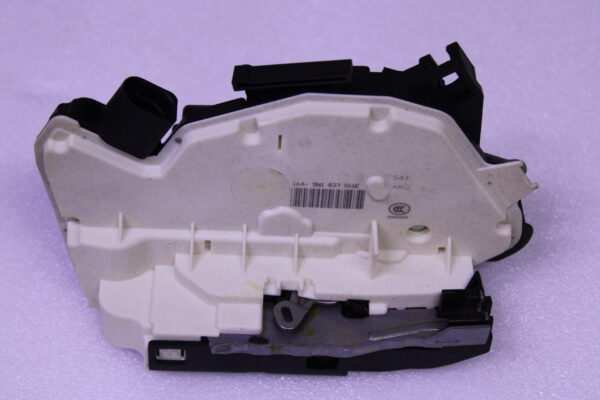 Volkswagen Door Lock 5N1837016E