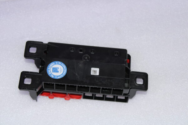 Bmw B+ Distributor Rear 61148717955