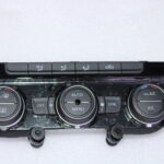 VOLKSWAGEN DISPLAY AND CONTROL PANEL WITH CU ELECTRONIC CONTROLLED AIR CONDITIONING 3C0907044DS WZU