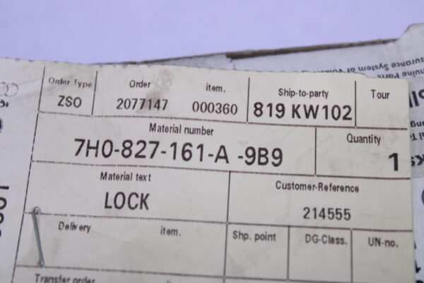 Volkswagen Rotary Latch Lock 7H0827161A 9B9