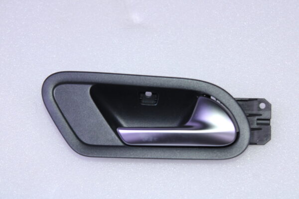 Volkswagen Inner Actuator 1Q1837114D Vcz