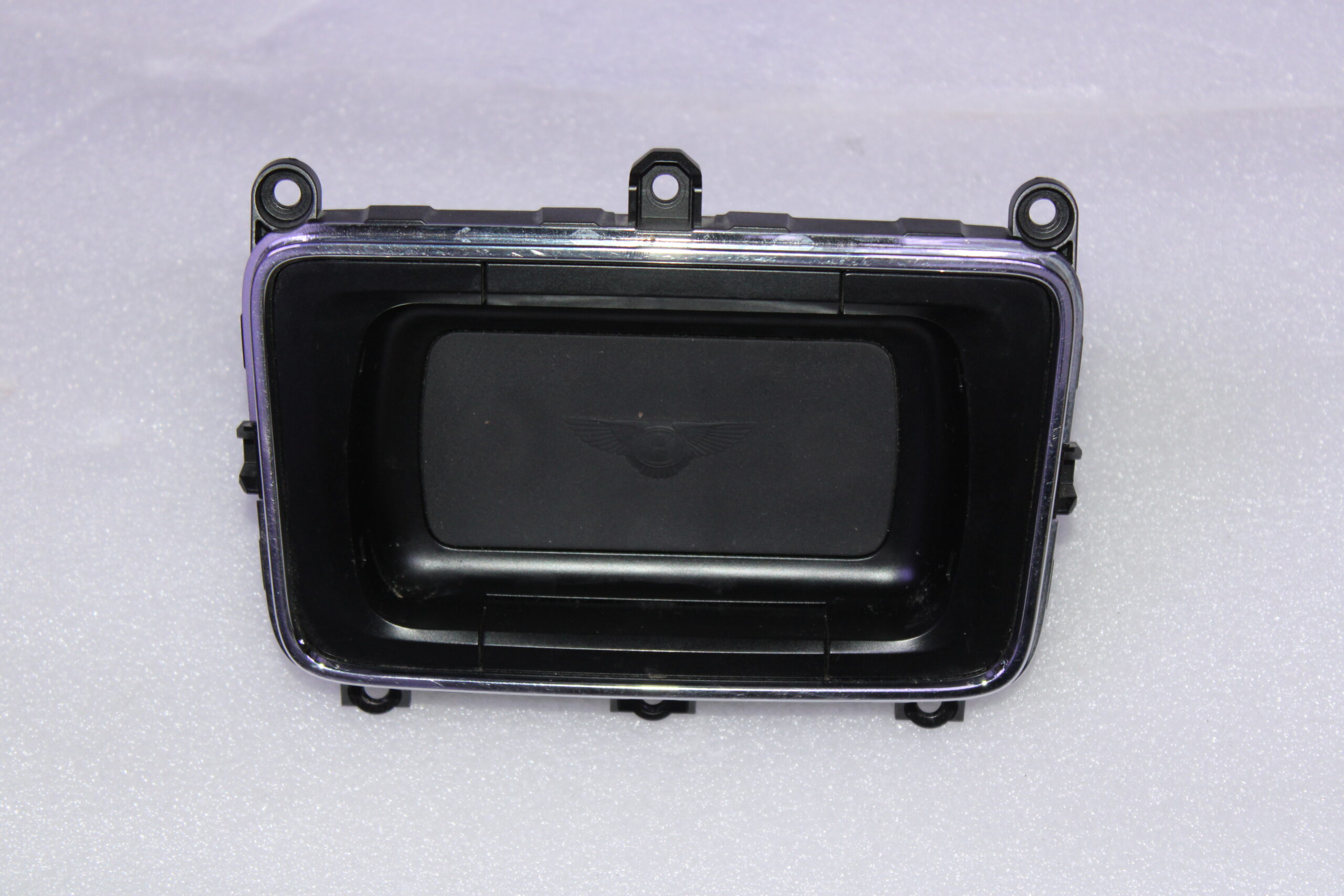 Bentley Bentayga Rear Center Console Trim Cover Tray Shell 4W0035705C Bentley Bentayga Rear Center Console Trim Cover Tray Shell 4W0035705C