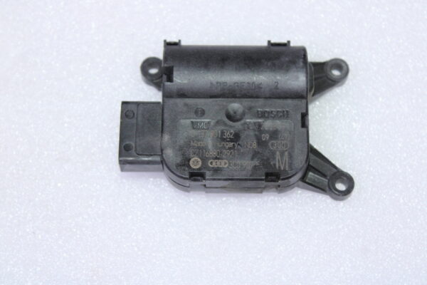Volkswagen Central Positioning Motor 3C0907511A