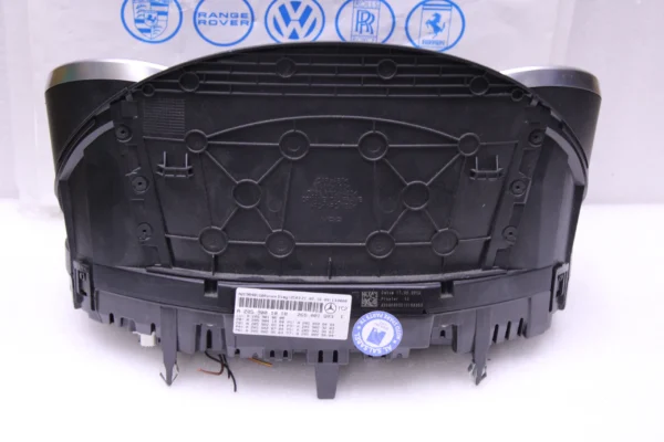 Mercedes Benz Glc Speedometer Instrument Cluster 2059001018