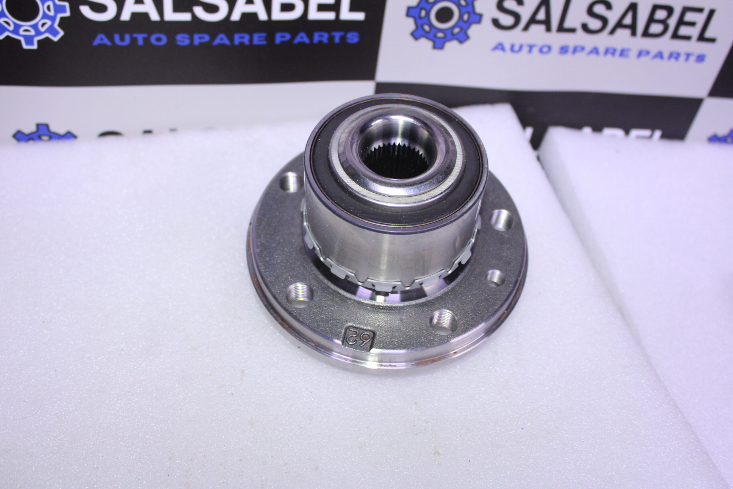 Volkswagen Wheelhub With Bearing 7H0401611H Volkswagen Wheelhub With Bearing 7H0401611H