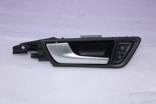 Audi Inner Actuator Front Left 8R0837019