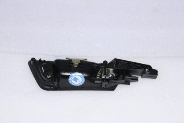 Audi Inner Actuator Front Left 8R0837019