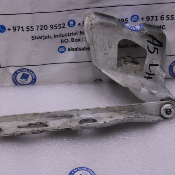 Audi A5 front LEFT Bonnet Hinge 8T0823301E