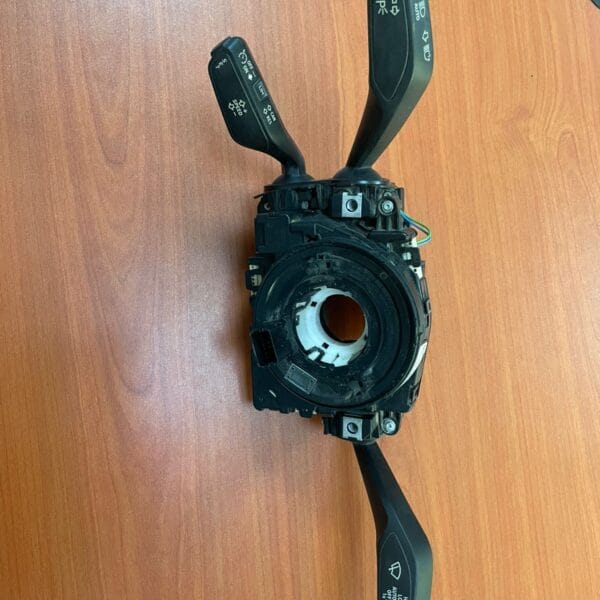 AUDI STEERING COL COMBI SWITCH 82A953521LL