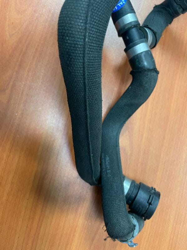 Audi A8 Coolant Hose 4H0121088Ae