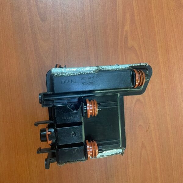 AUDI OIL SEPARATOR 079103542B