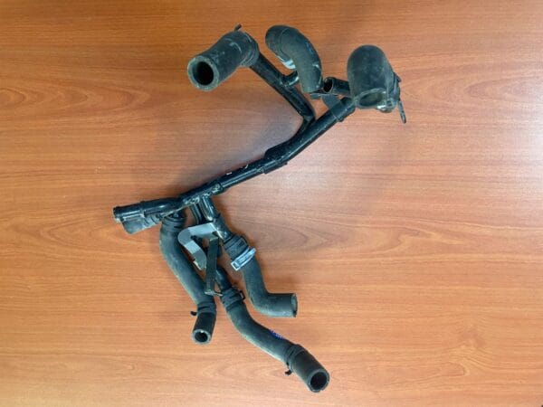 Audi A6 Coolant Pipe 04L122157Bq