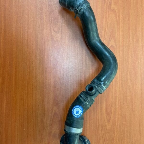 AUDI Q7 COOLANT HOSE 7L8121051L