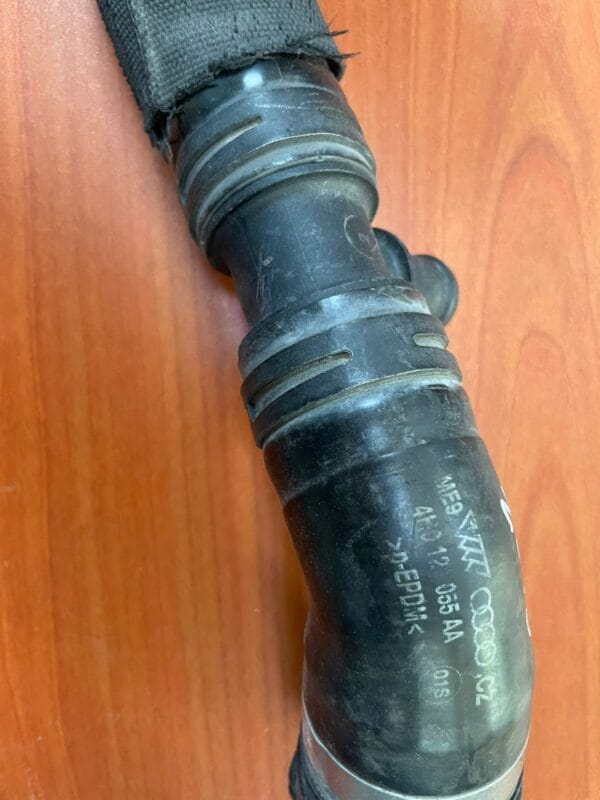 Audi A8 Coolant Hose 4H0121055Aa