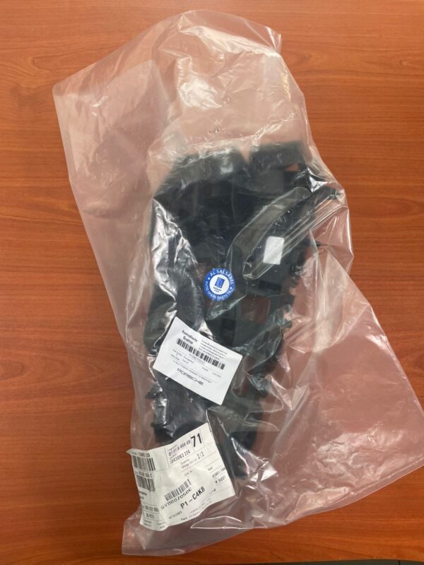 Porsche Cayenne Guide Rail Right 9Y0807050C