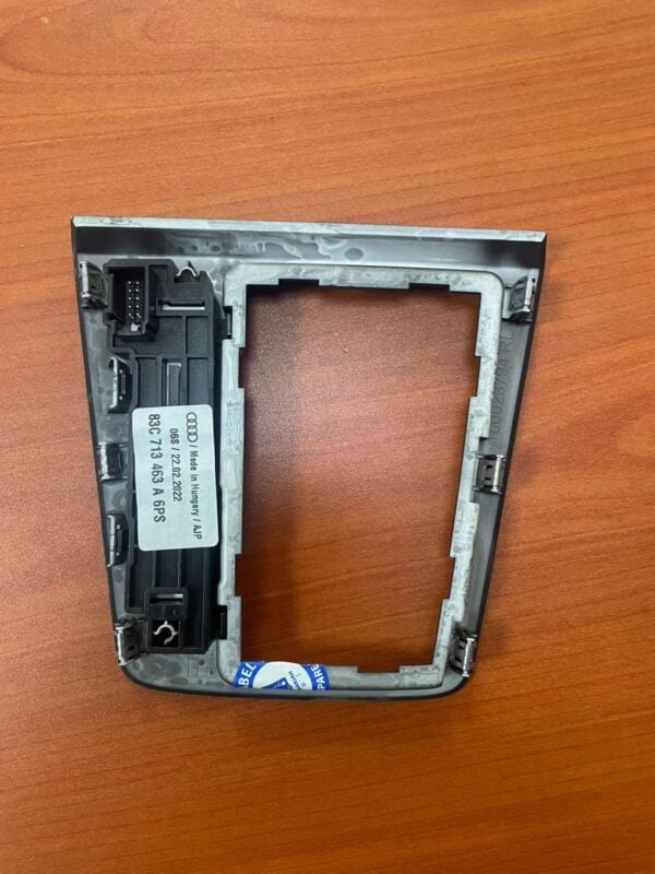 Audi Q3 Display Unit Soul 83C713463A
