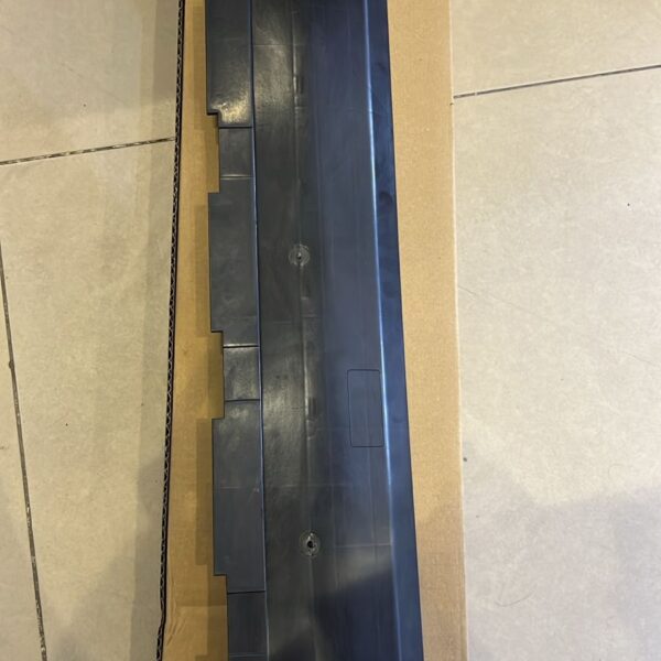 BMW Cover top Radiator 17118632115