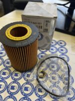 BMW Genuine OIL FILTER 11427542021