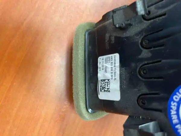 Audi Vent Drivers Side 4M8820902B