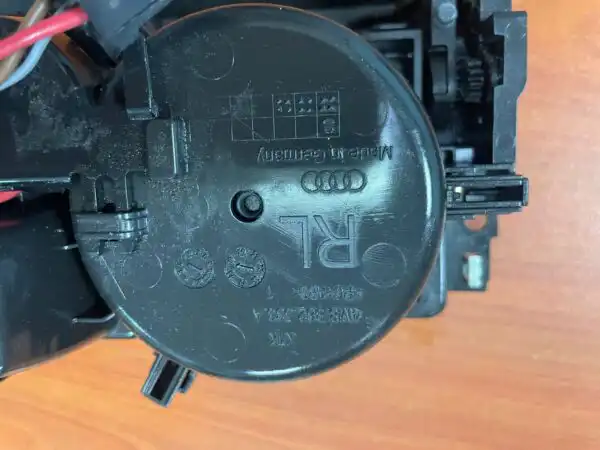 Audi Drinks Holder 4M8862533A