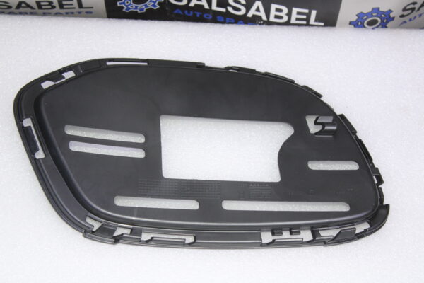 Mercedes Benz S Class Front Bumper Lower Grille Bracket Right 2228855101