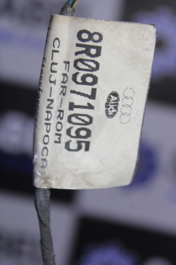 Audi Q5 Wiring Set For Bumper 8R0971095