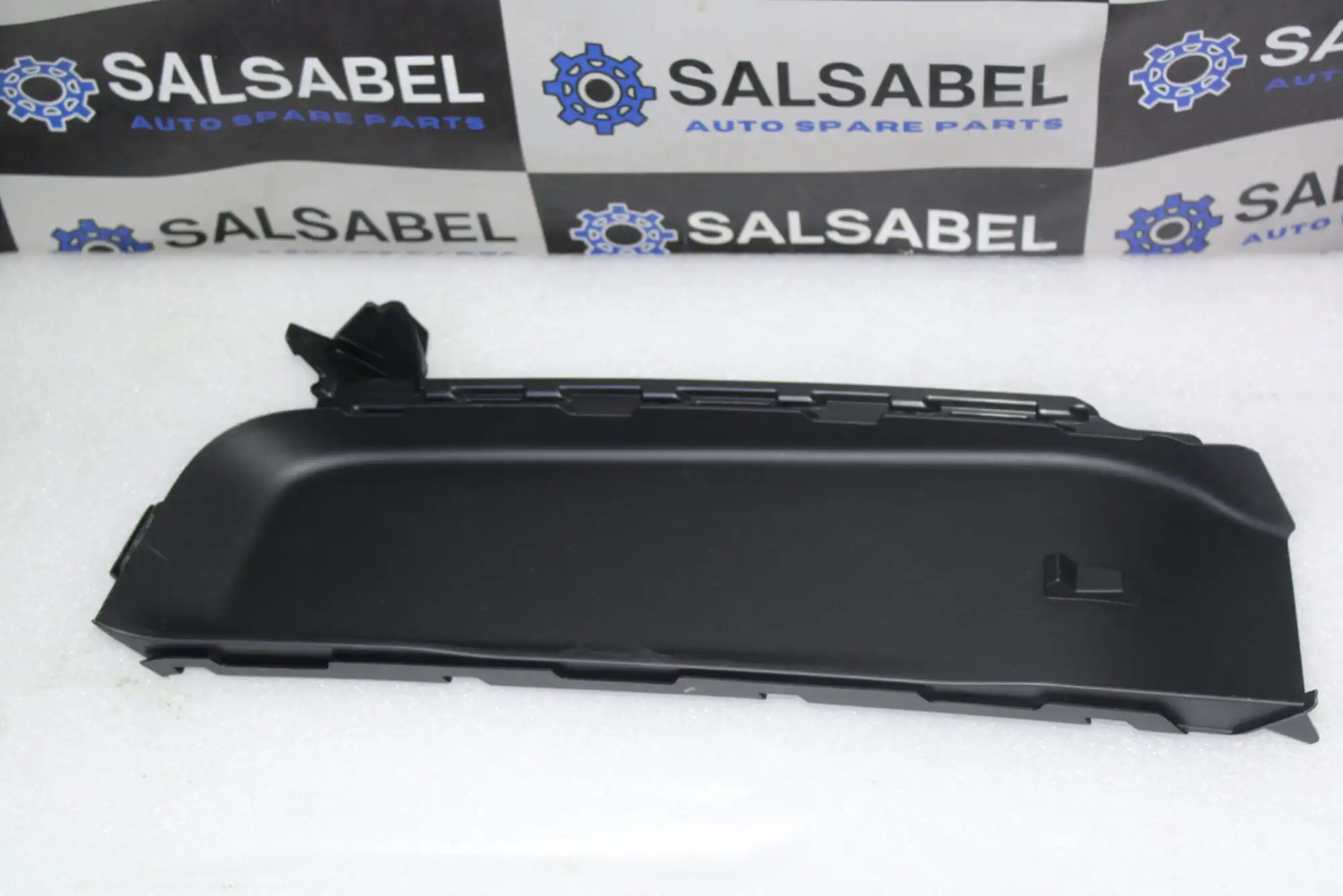 Porsche Cayenne Air Guide Right Side 9Y0807162M