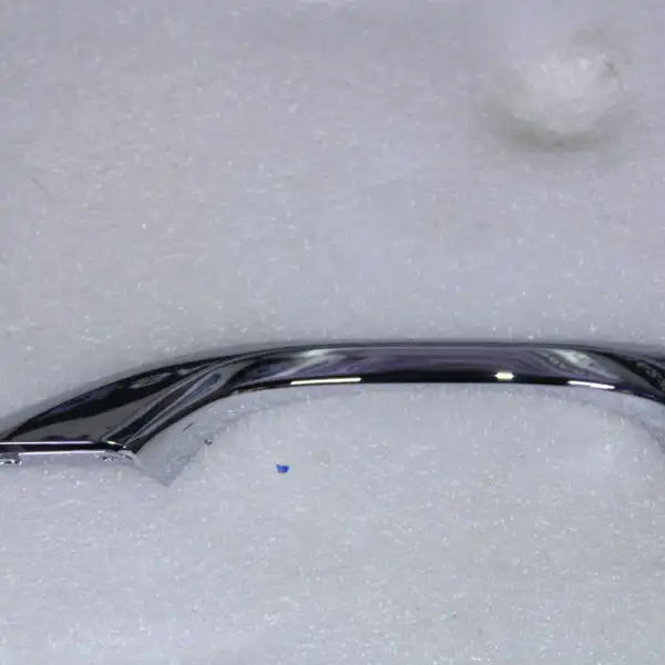 AUDI A8 TRIM PLATE FOR DOOR HANDLE RIGHT 4N0837240